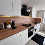 Maison Design Λανγκρ